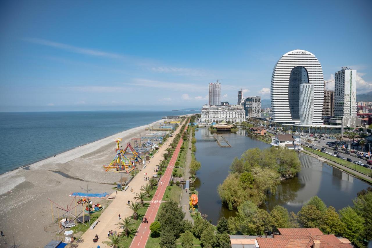 Orbi City Aparthotel Batumi Kültér fotó
